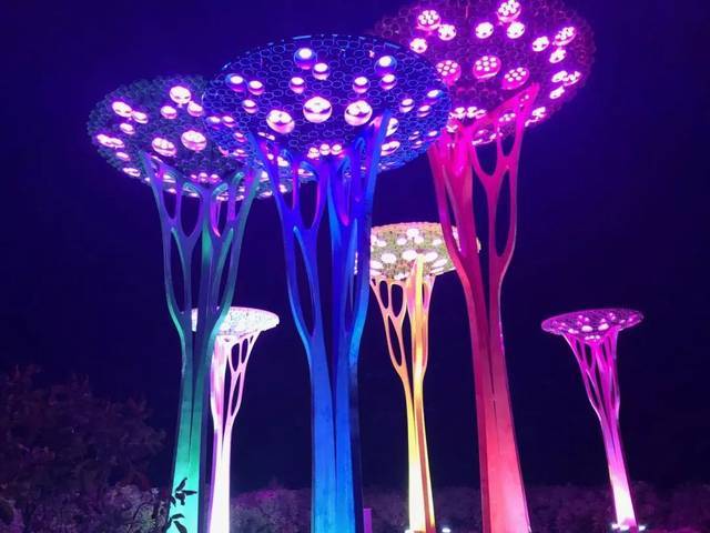 在文旅夜游城市亮化項目中該如何選擇合適的亮化照明燈具